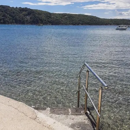 Apartment By The Sea Kampor, Rab - 4986